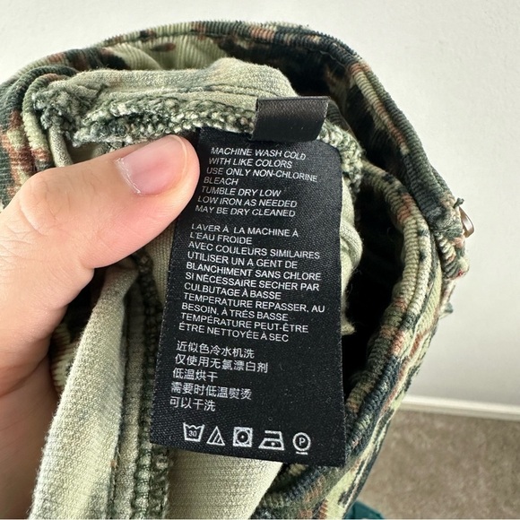 Pilcro Anthropologie Green Brown Moss High Rise Skinny Corduroy Pants Size 27 - Picture 8 of 10